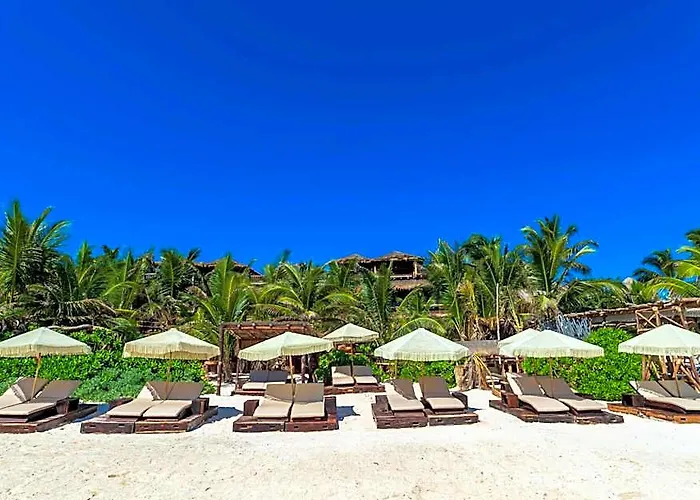 Hotel Kanan & Adults Only Playground 3*