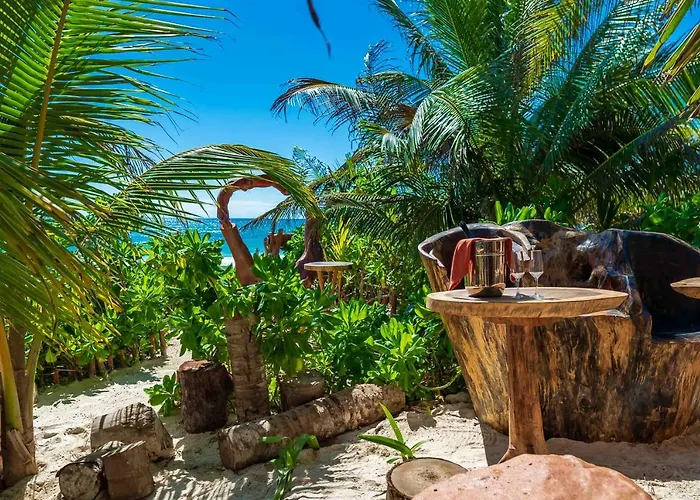 Hotel Kanan & Adults Only Playground 3*