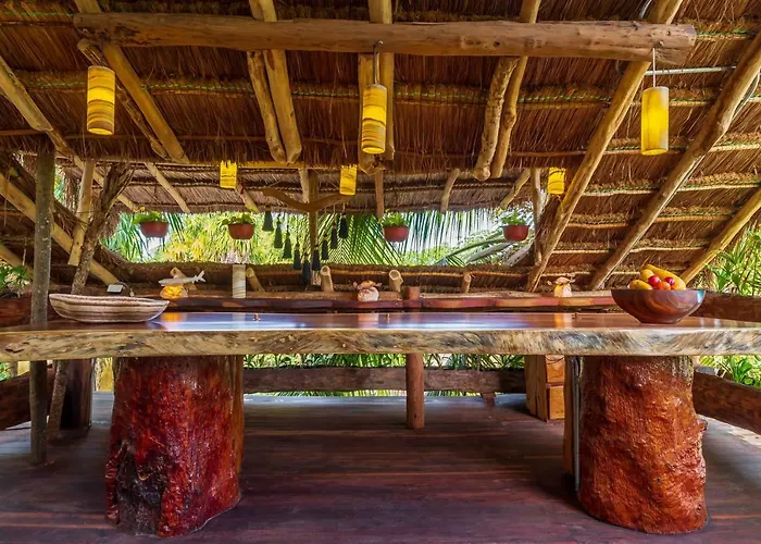Hotel Kanan & Adults Only Playground
