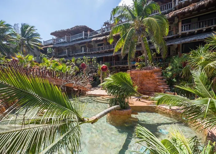 Kanan & Adults Only Playground Tulum